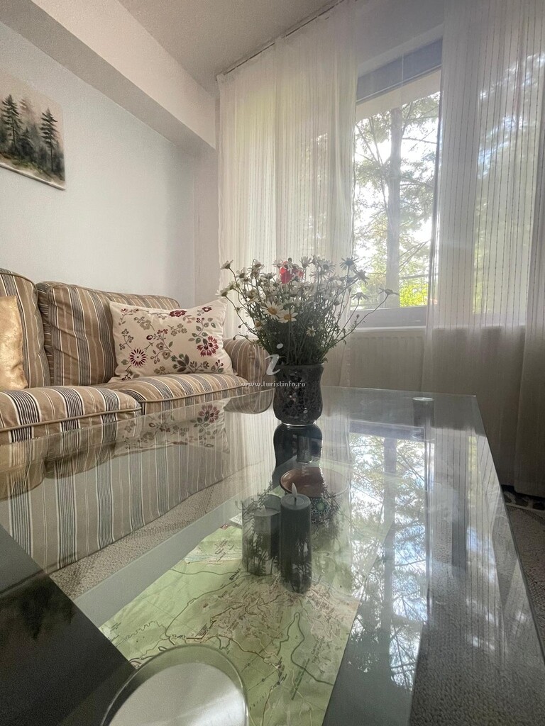Casa cu Prieteni