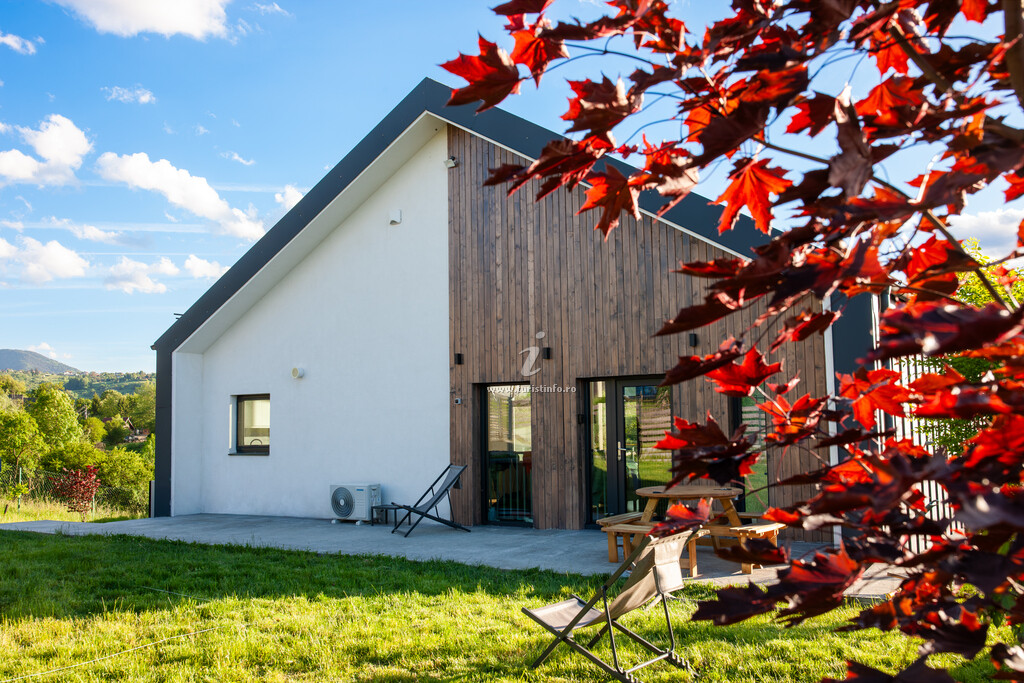A-frame Bran Orchard Hygge