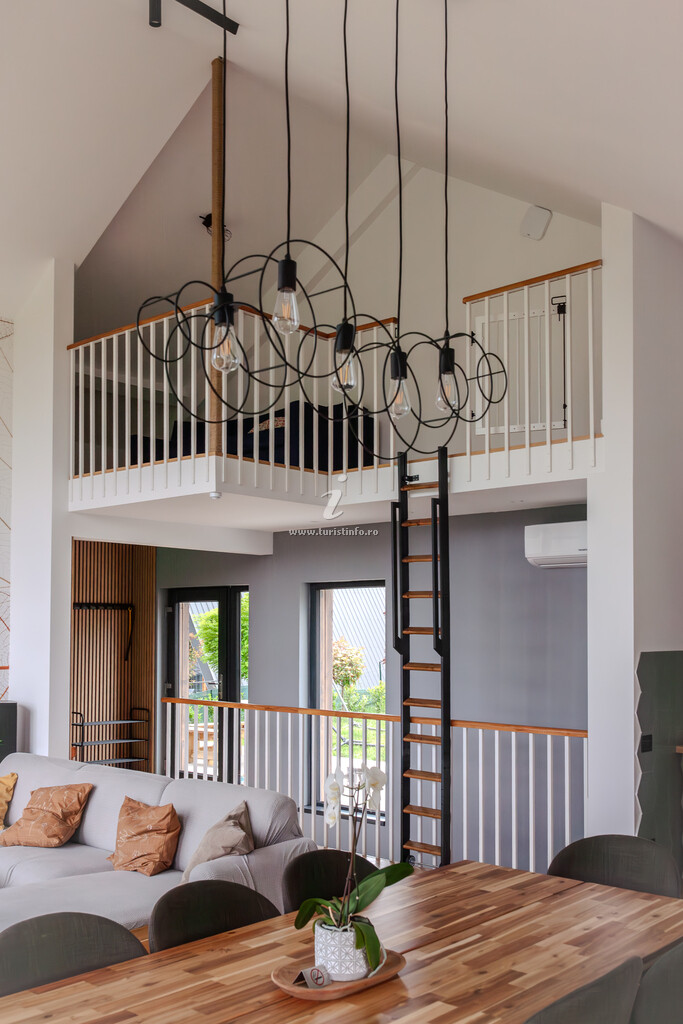 A-frame Bran Orchard Hygge
