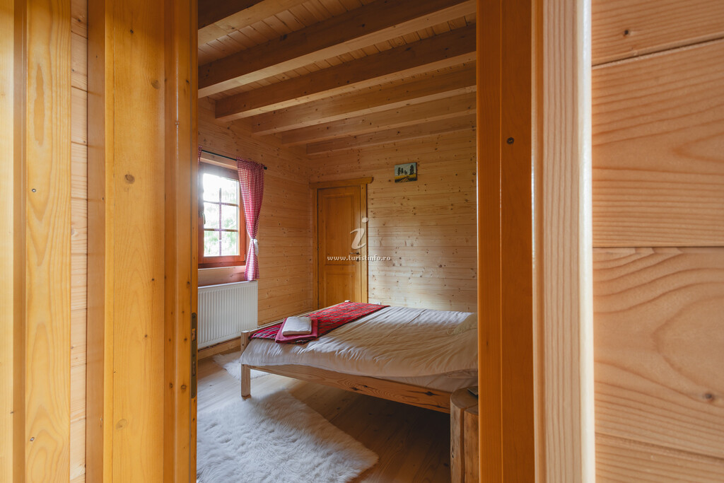 Camere de închiriat Casa cu Cerdac