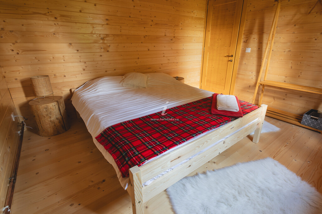 Camere de închiriat Casa cu Cerdac