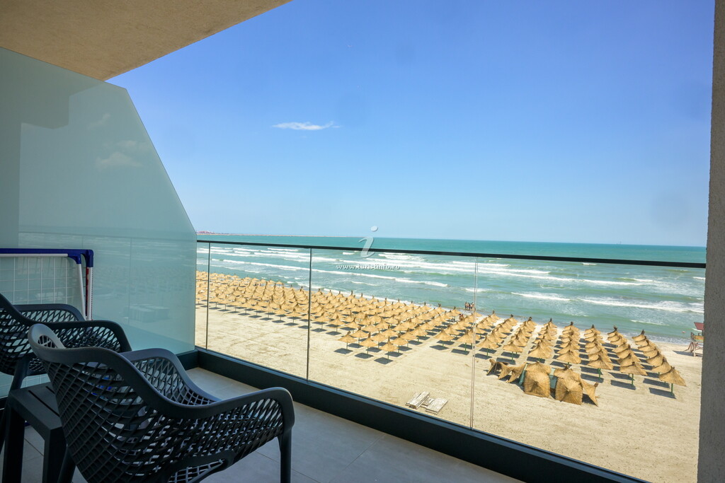 Apartament Azzurro Beachfront