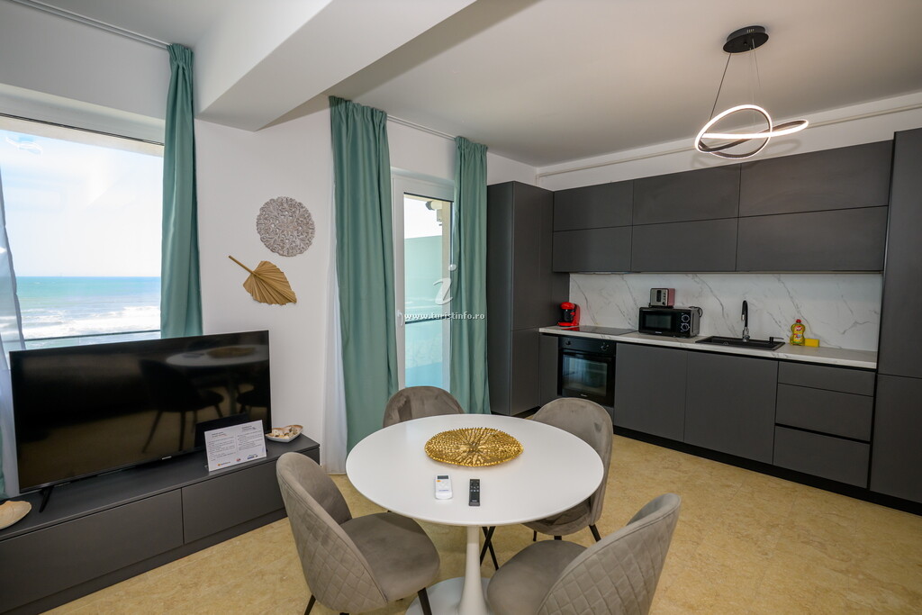 Apartament Azzurro Beachfront