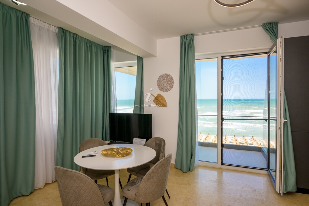 Apartament Azzurro Beachfront