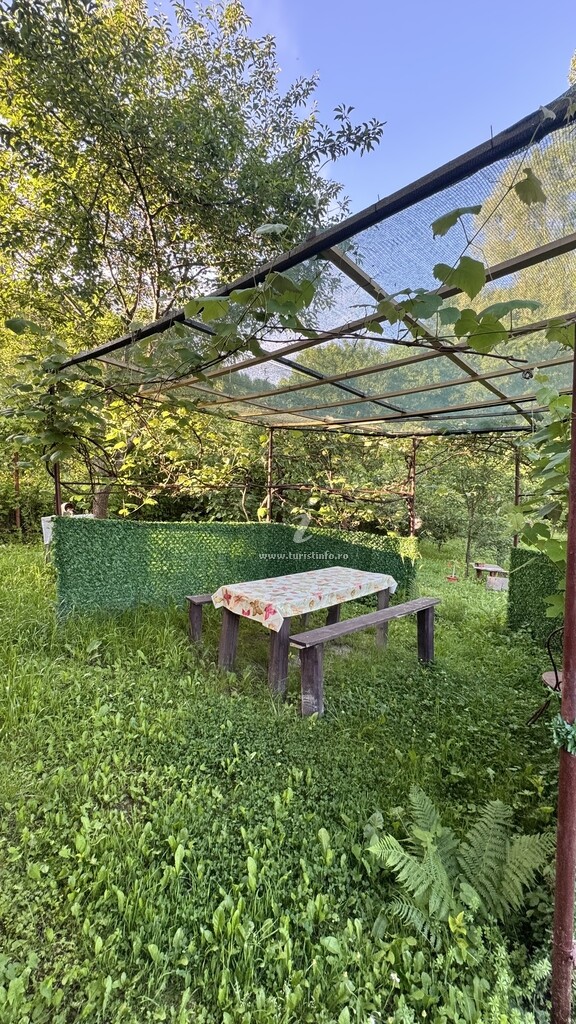 Casa de vacanță Livada Merilor