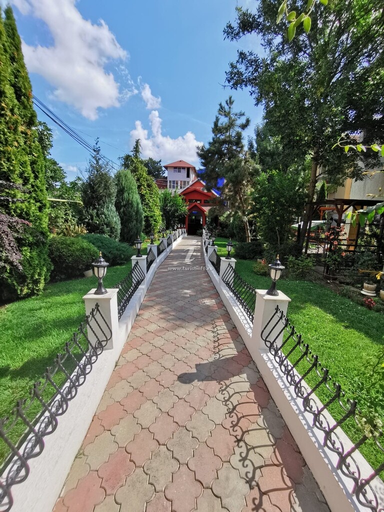 Casa Miruna-Valentin
