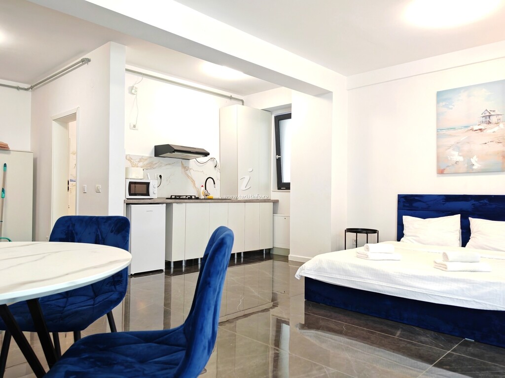 Studio Rubesto Almar Studio By Axiss