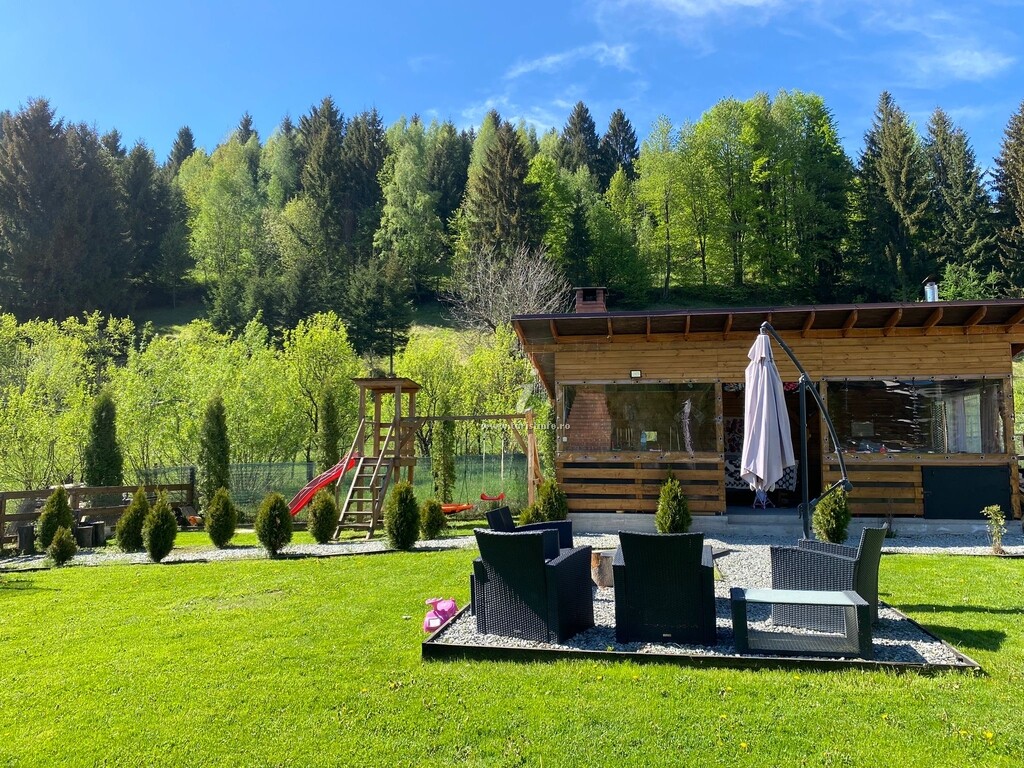 Cabana La Bătrânu