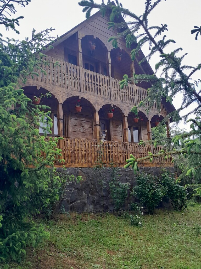 Pensiunea Agroturistică Adriana