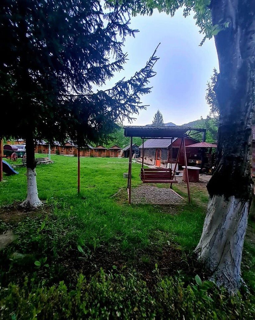 Căbănuțe Poiana Soarelui