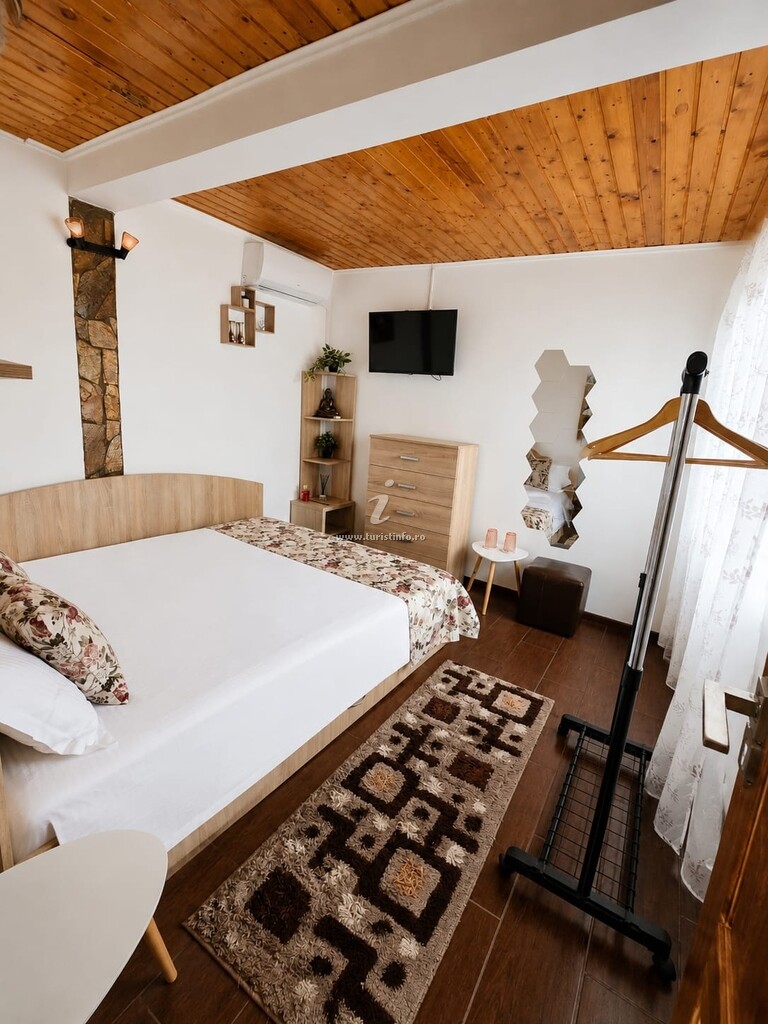 Casa cu Piatra