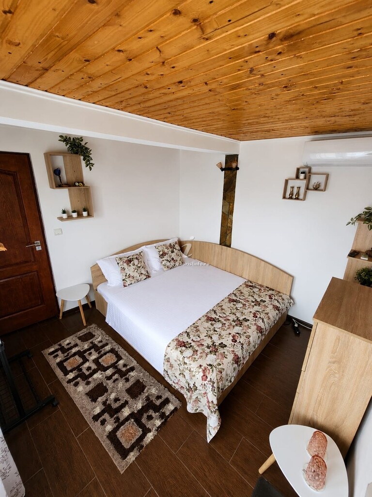 Casa cu Piatra