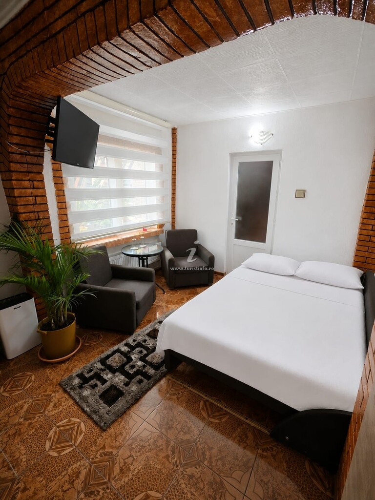 Casa cu Piatra
