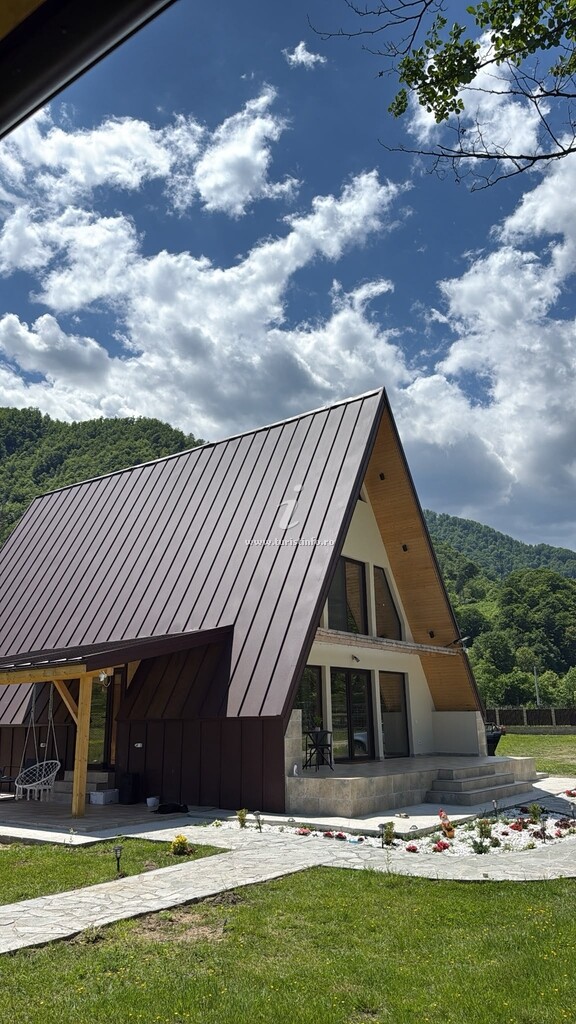 A-frame LaMonte Retreat