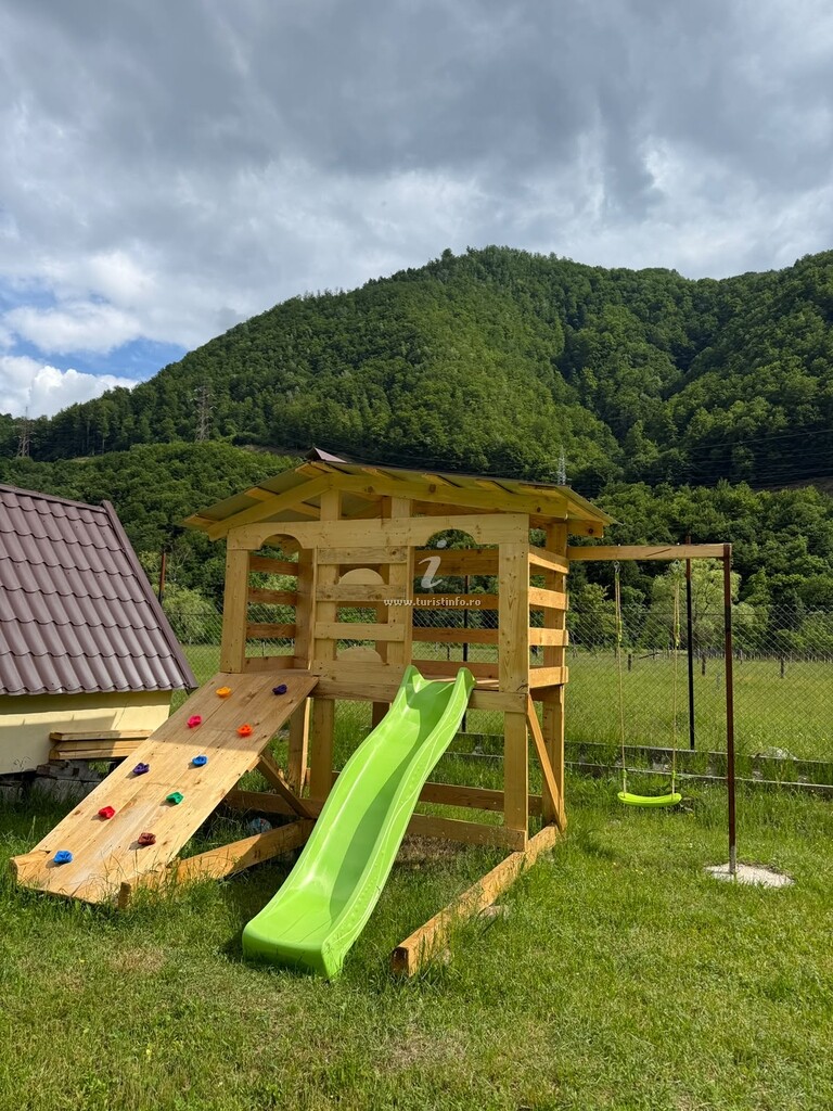 A-frame LaMonte Retreat