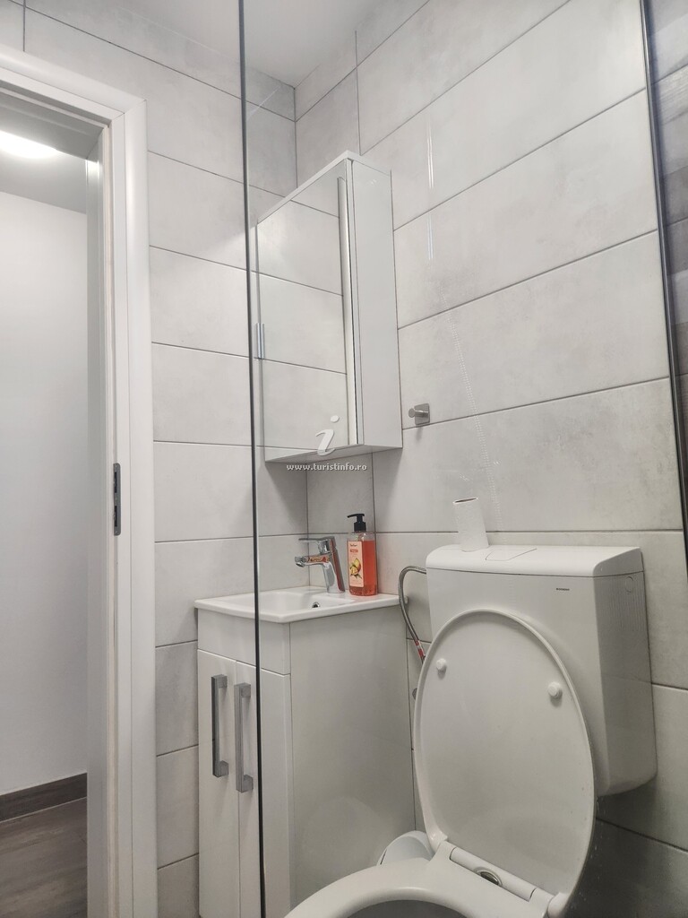 Apartamente Ema
