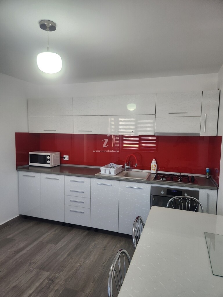 Apartamente Ema