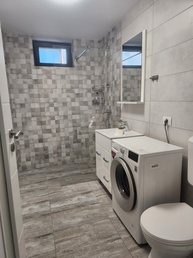 Apartamente Ema