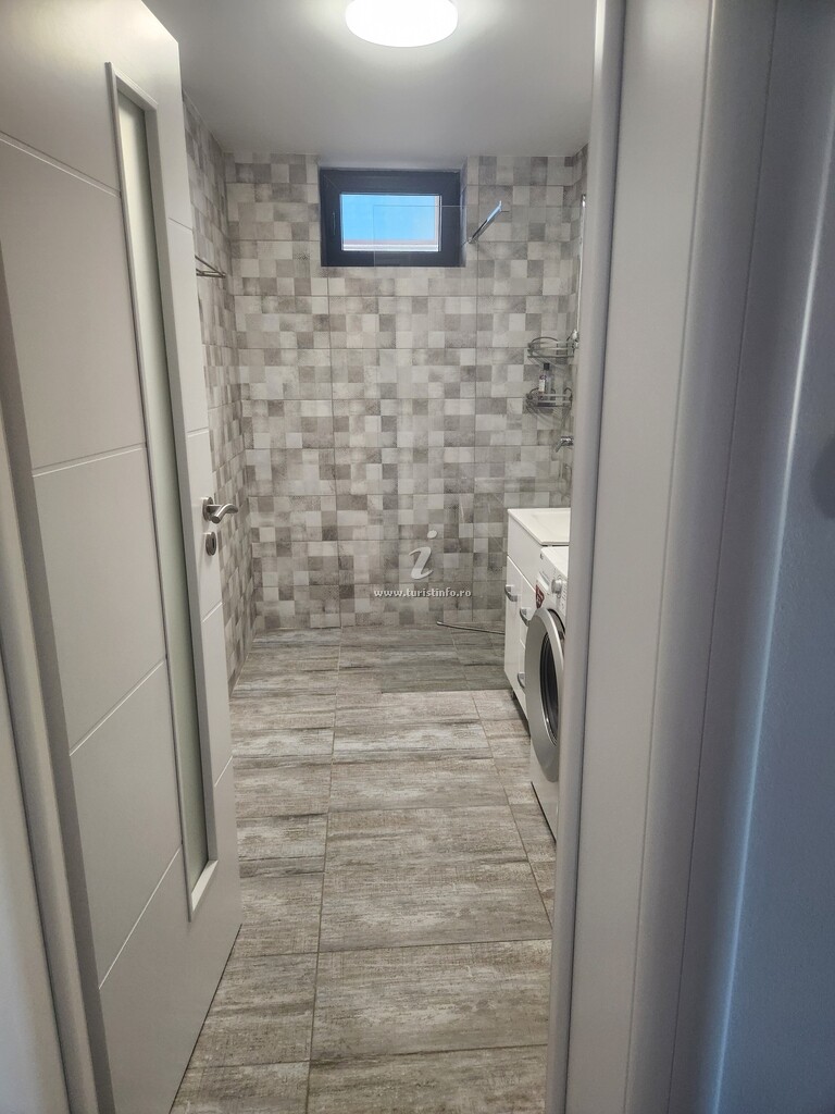 Apartamente Ema