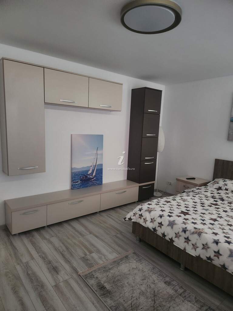 Apartamente Ema