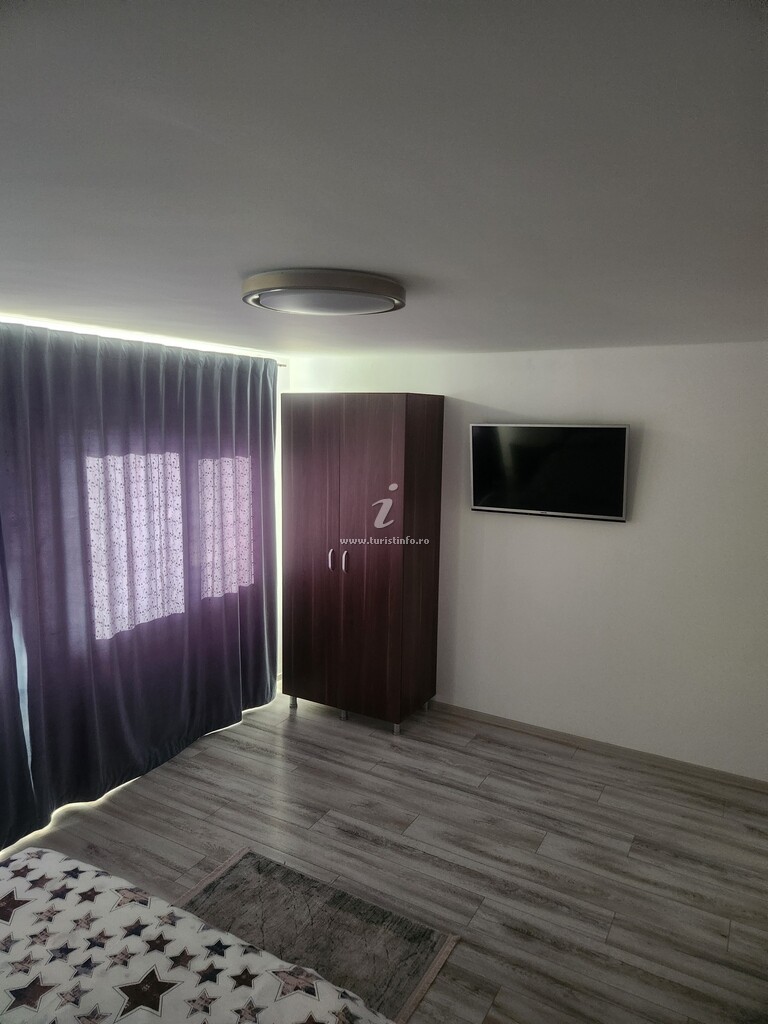 Apartamente Ema