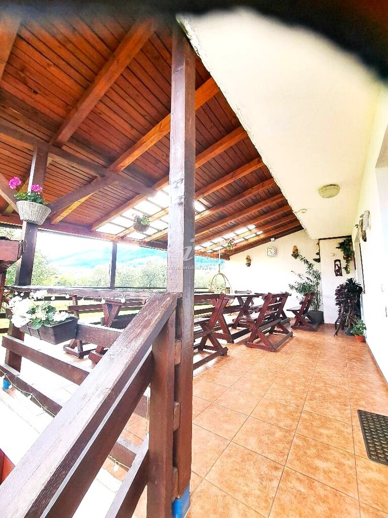 Camere de închiriat Casa Doi Crai