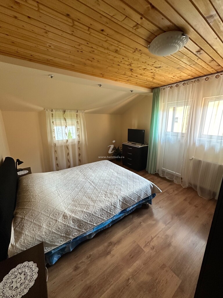 Vila Piatra Arsă