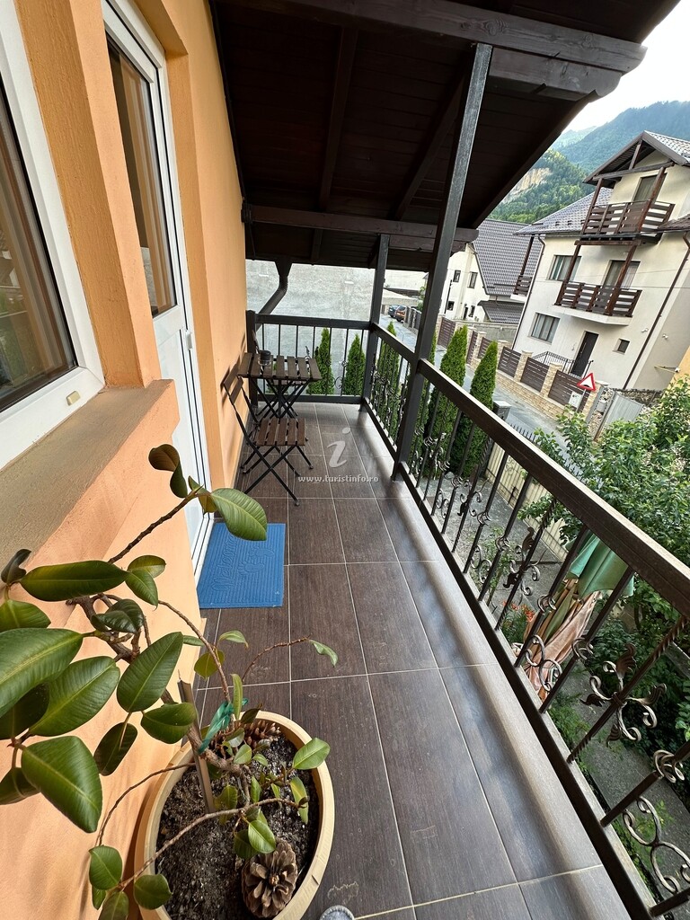 Vila Piatra Arsă