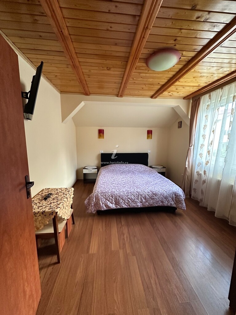 Vila Piatra Arsă