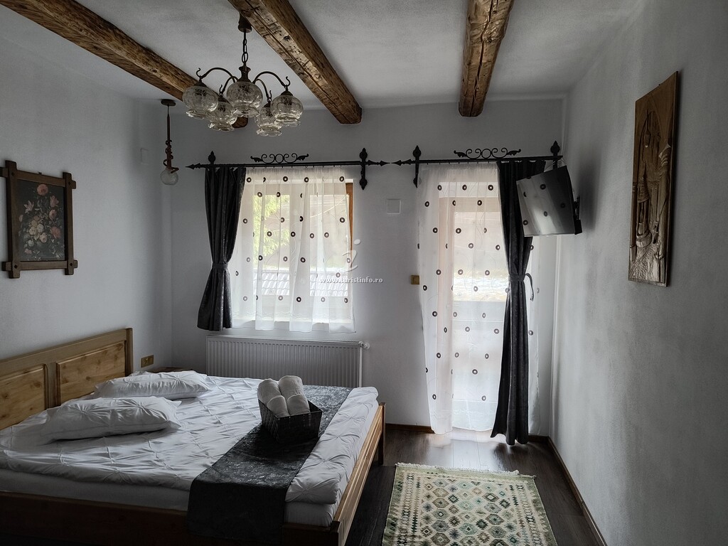 Cabana Valea Hotarelor