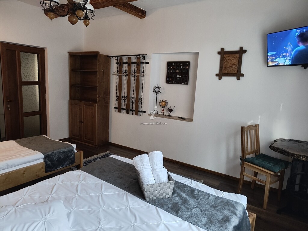 Cabana Valea Hotarelor