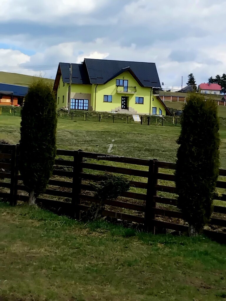 Casa Coșnencuța din Bucovina