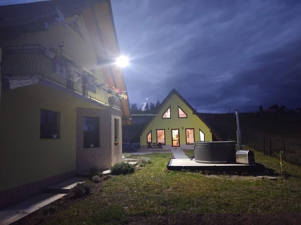 Casa Coșnencuța din Bucovina