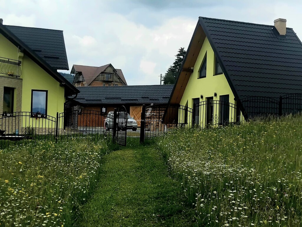 Casa Coșnencuța din Bucovina