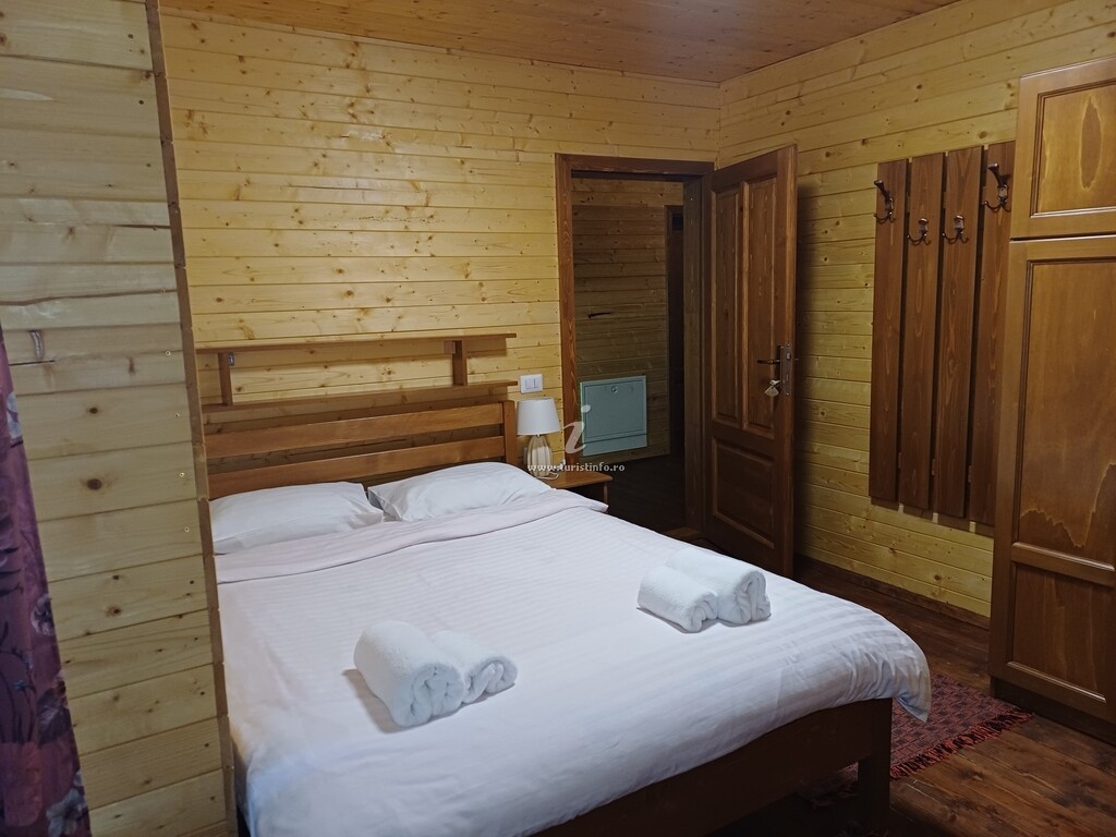 Pensiunea Vânatorul