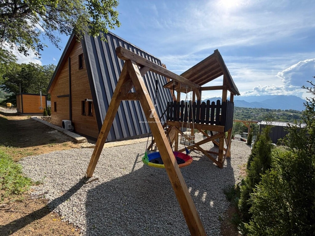 Cabana Royal Hill