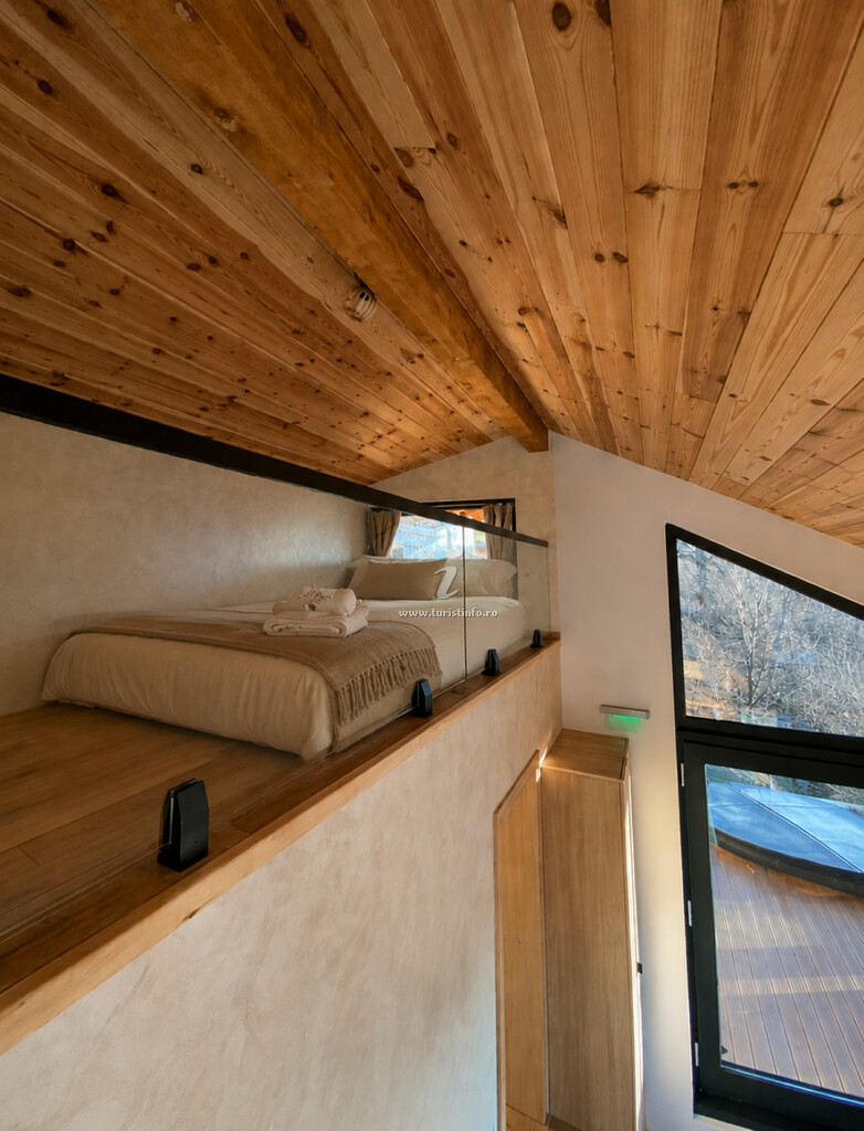 Cabana Royal Hill