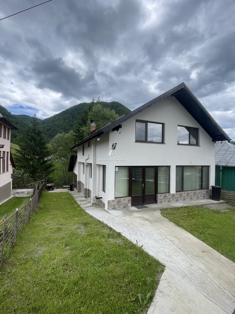 Casa de vacanță Briza Craiului