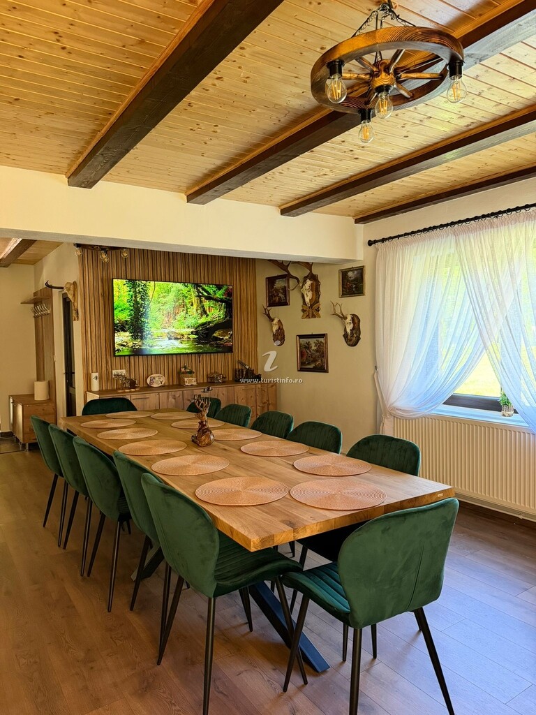 Cabana din Valea Streiului