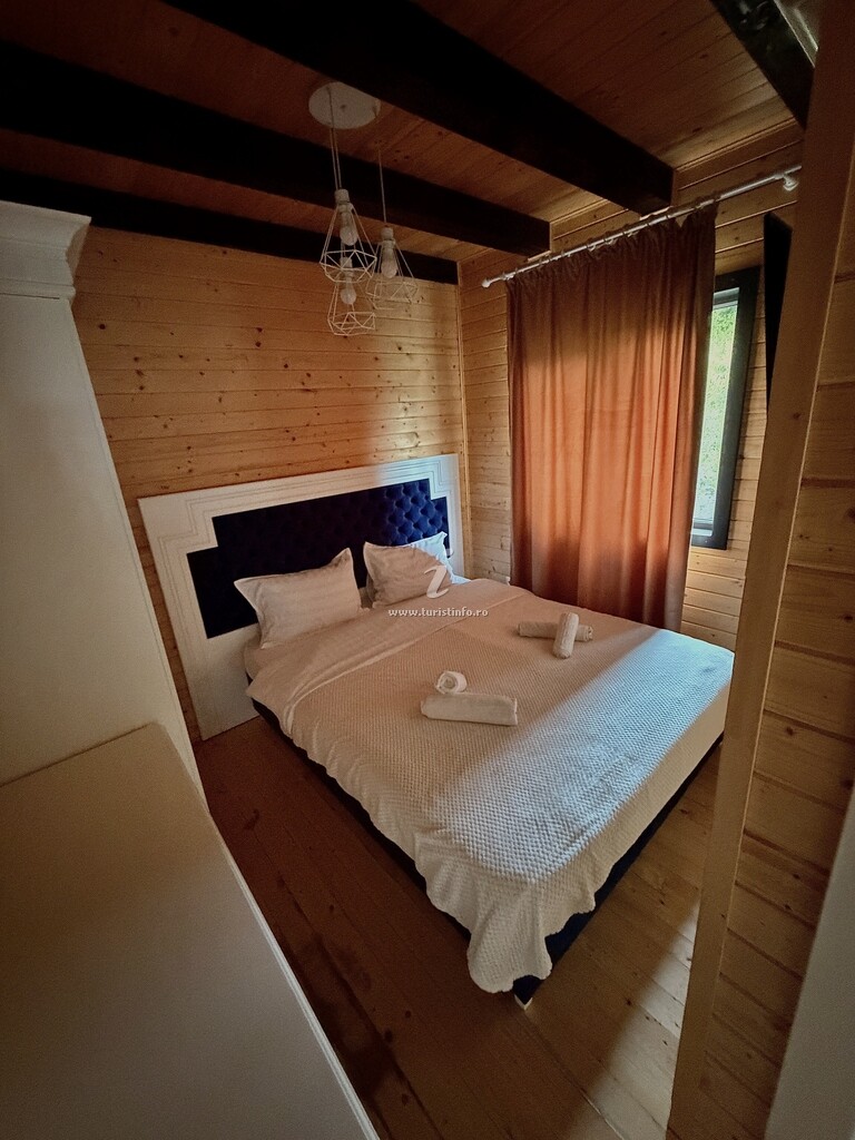 Cabana Blu 15