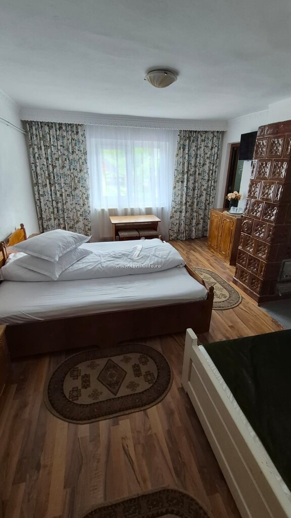 Pensiunea Poieni
