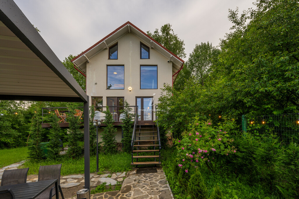 Casa de vacanță Forest House