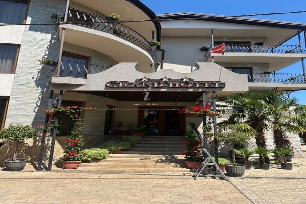 Hotel Grand