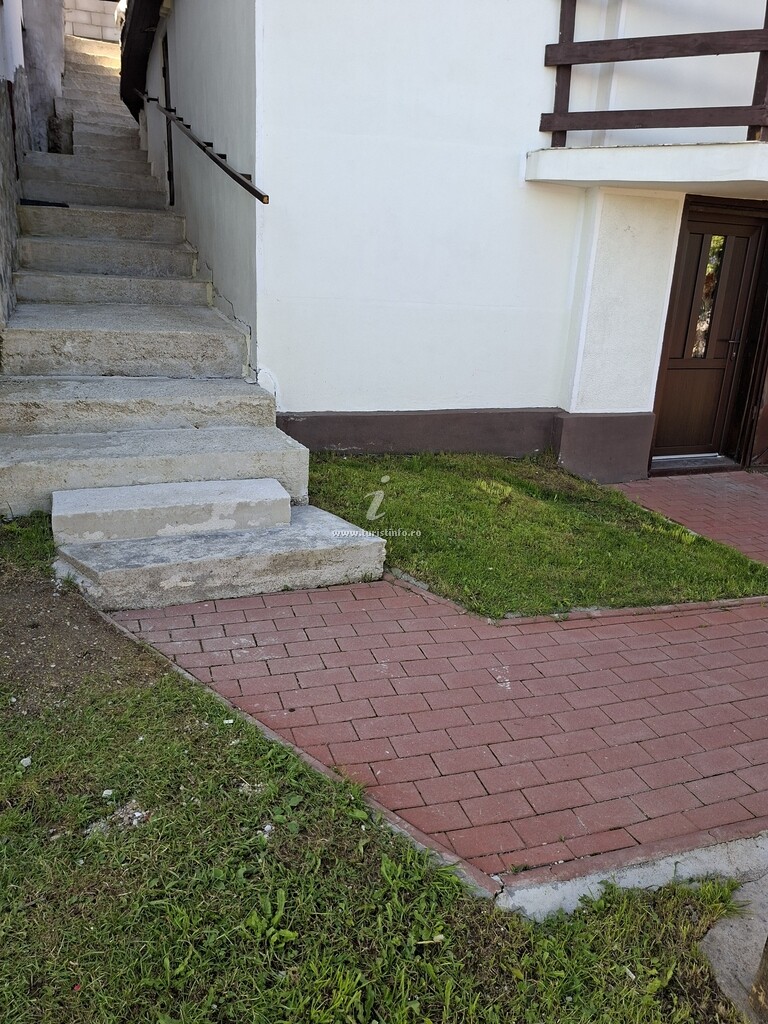Casa de vacanță la Emil