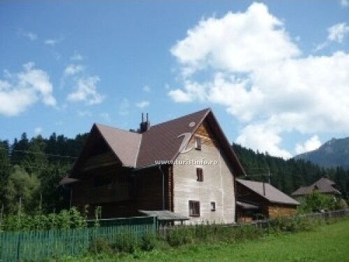 Camere de închiriat Radu