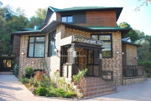 Pensiunea Hillden Lodge & Restaurant