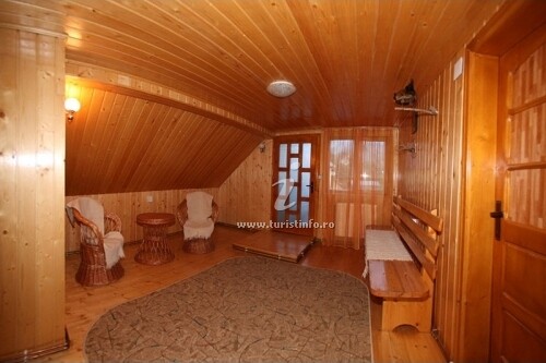 Camere de închiriat Cerbul Apusean