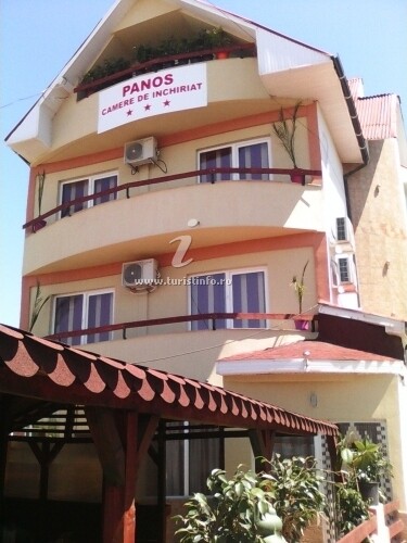 Camere de închiriat Panos