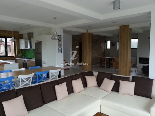 Camere de închiriat Panorama