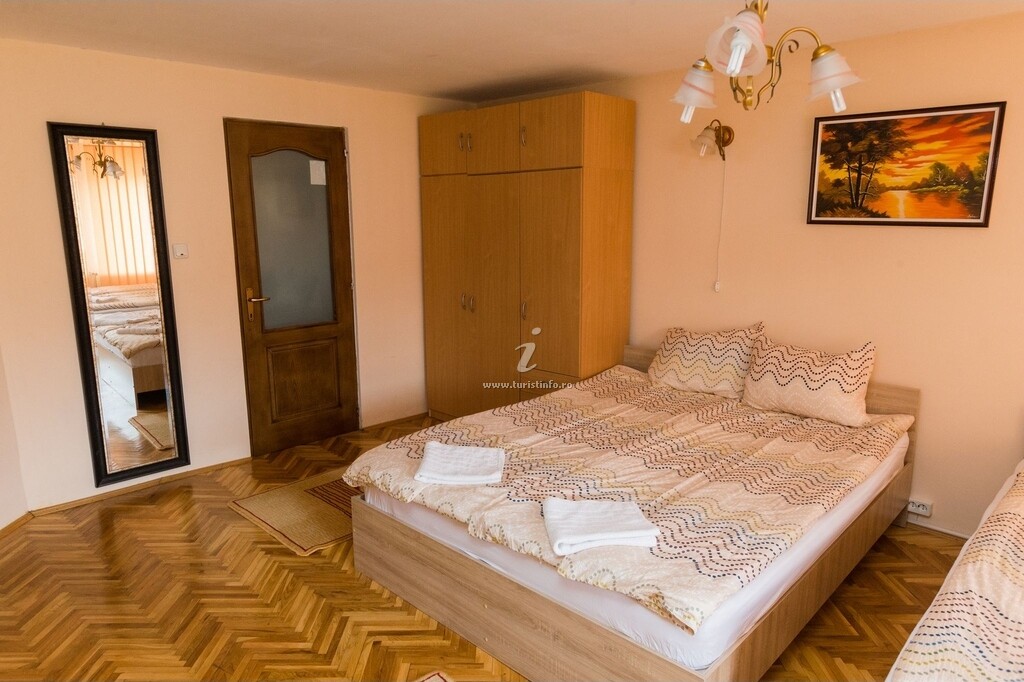 Casa Tudor